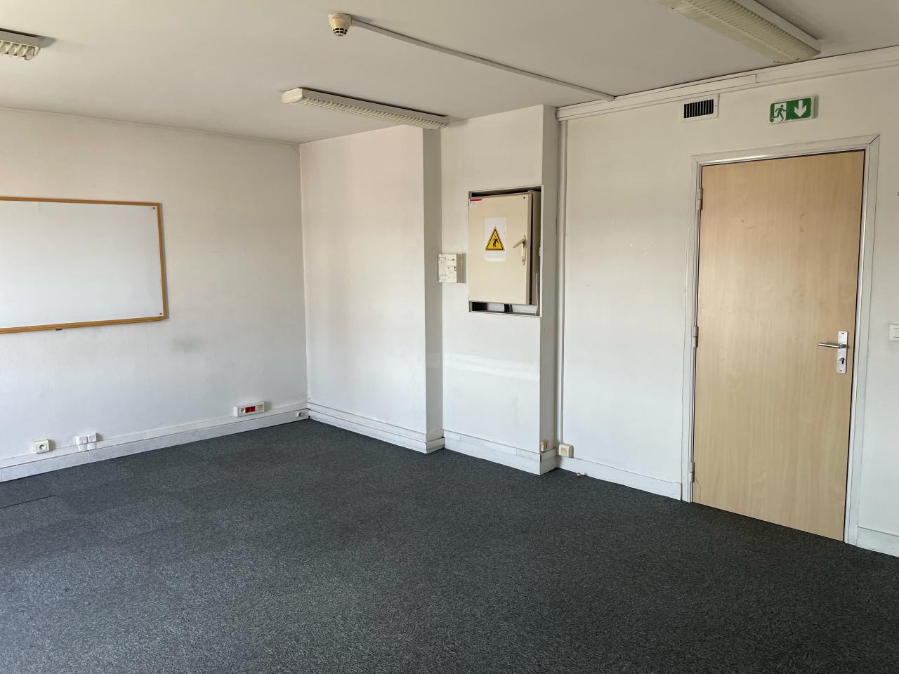 Bureau Paris 330m² Location bureau Paris OLBUR2529621 4